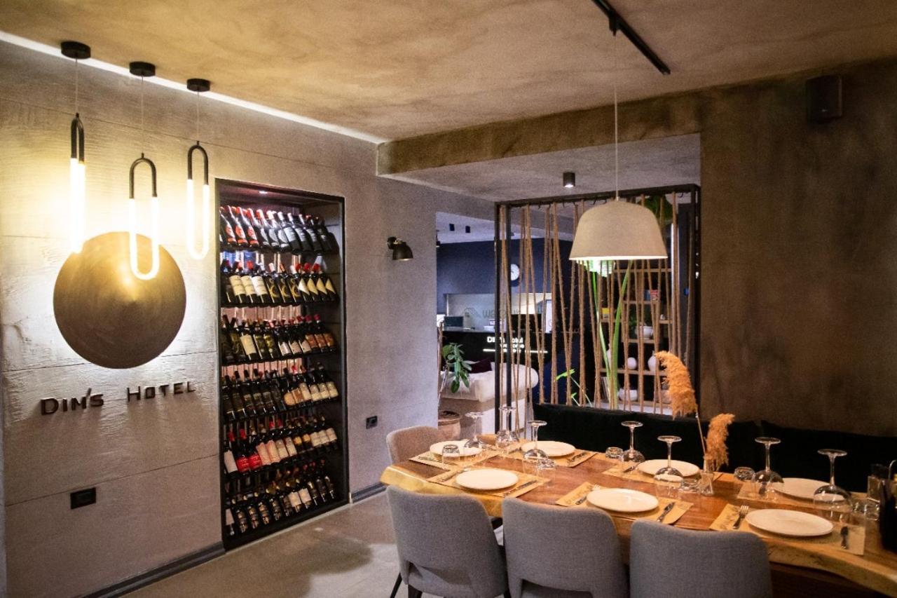 Dim'S Hotel & Restaurant Korcza Zewnętrze zdjęcie